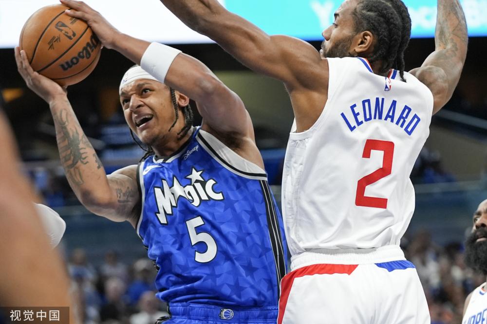 时依旧保持 时依旧保持